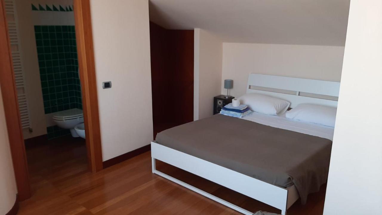 B & B Paradiso Лорето Екстериор снимка